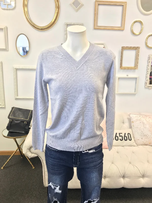 Long Sleeve V-Neck Sweater