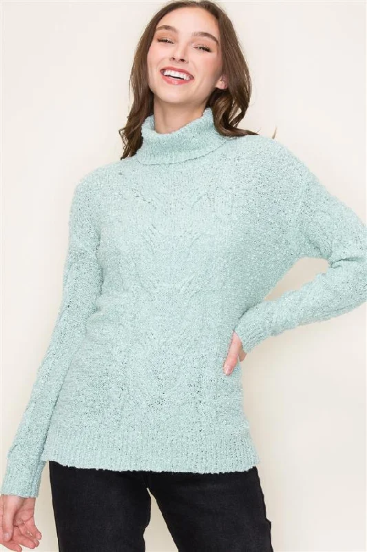 Soft Chunky Turtle Neck Sweater